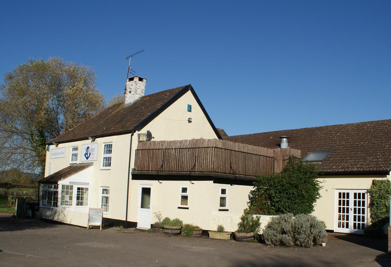 Anchor Inn Oake Kültér fotó